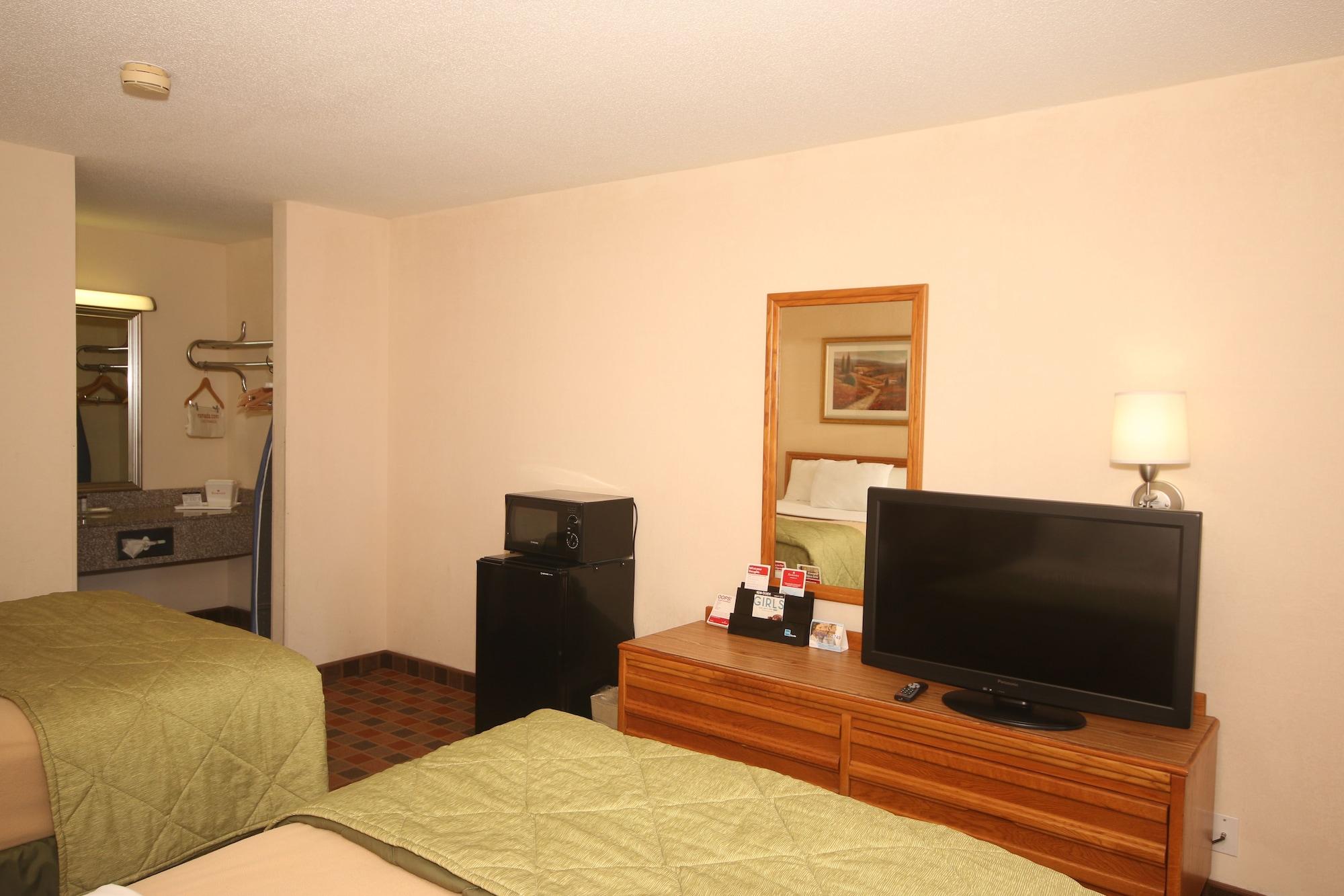 Ramada By Wyndham Wytheville Exterior photo