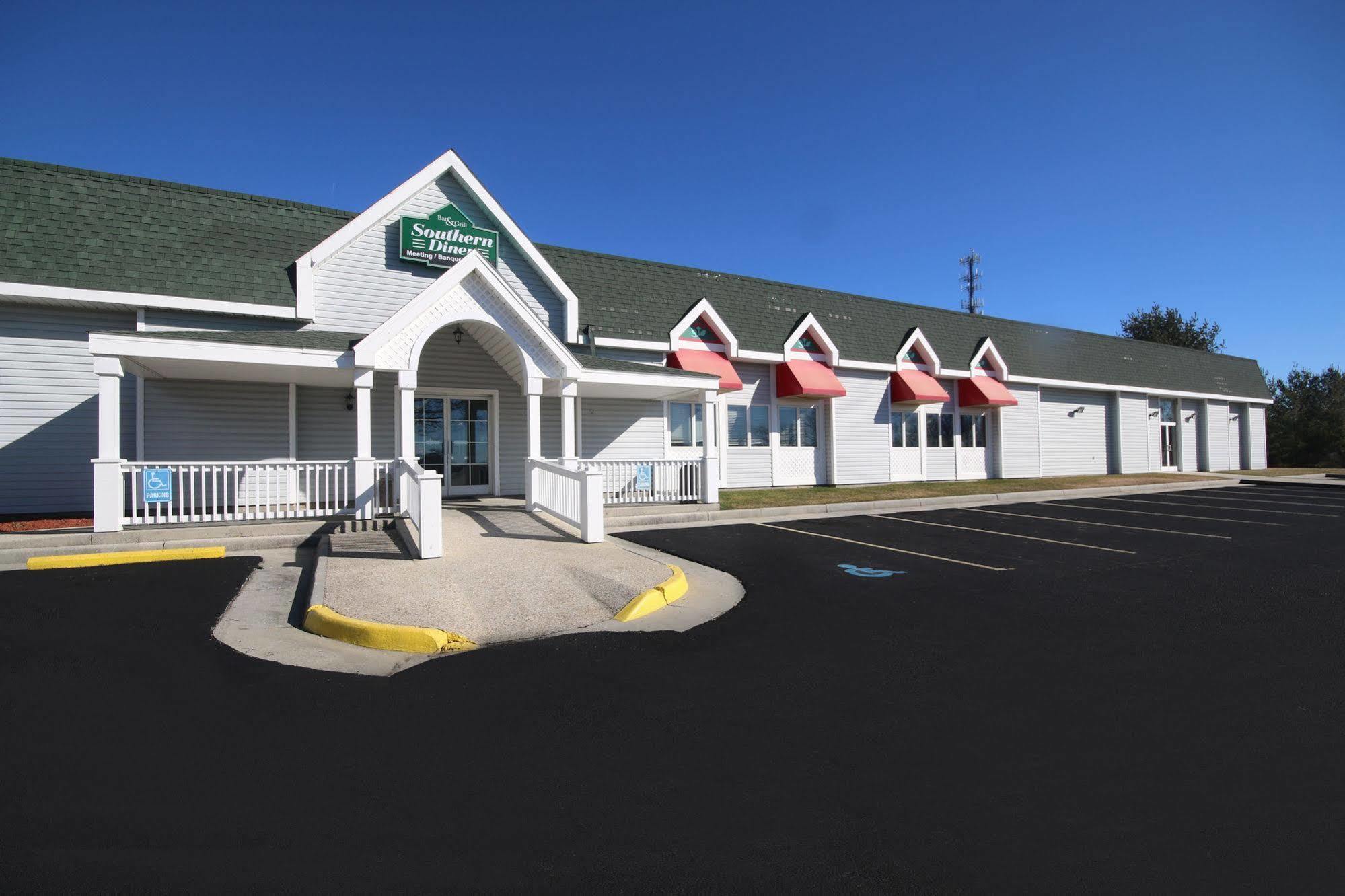 Ramada By Wyndham Wytheville Exterior photo